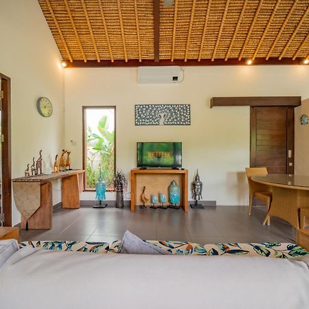 Bali Sunyi Villas Jimbaran Екстериор снимка