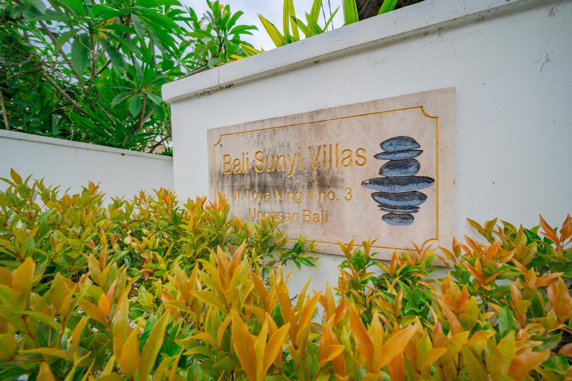 Bali Sunyi Villas Jimbaran Екстериор снимка