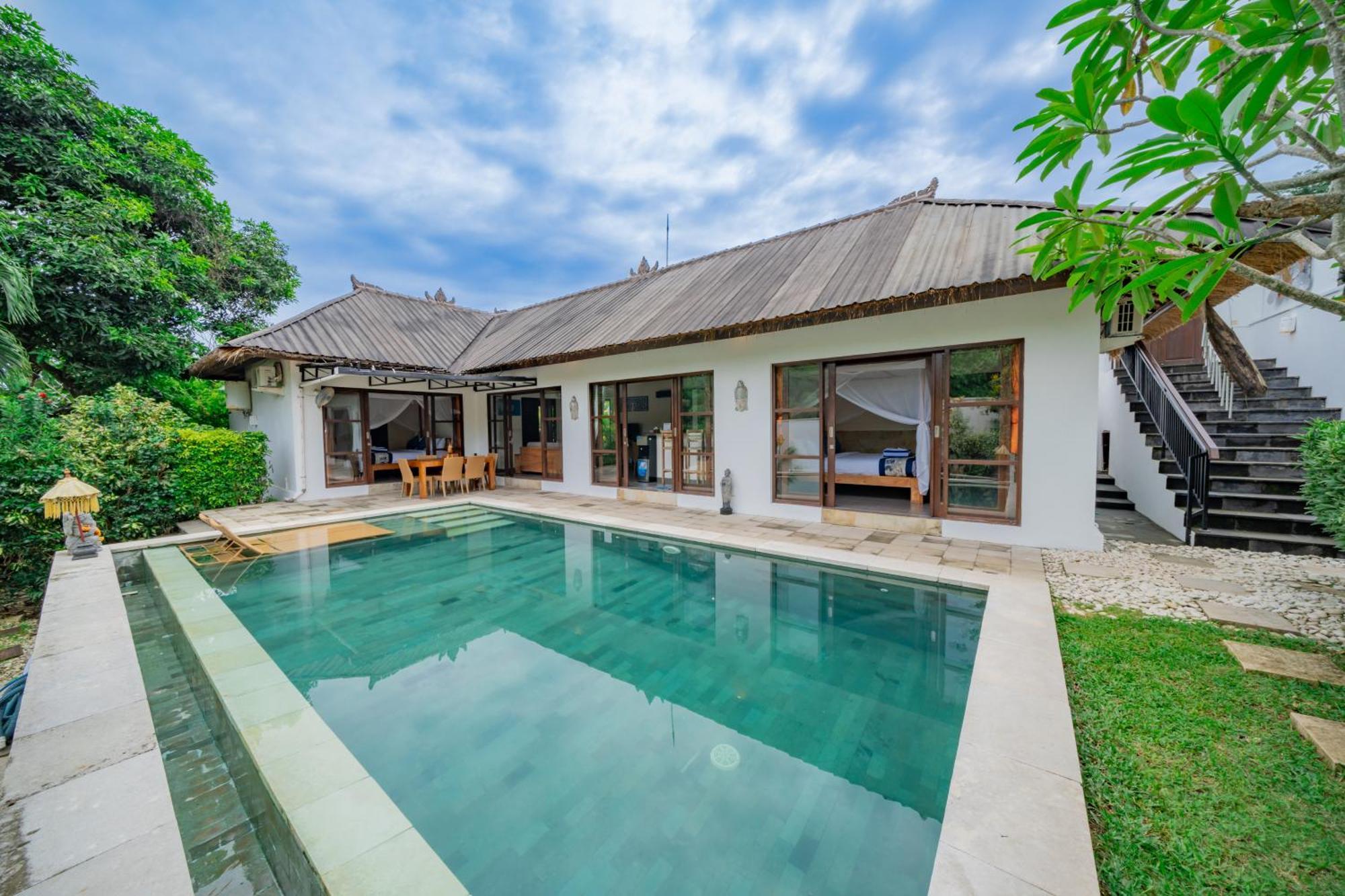 Bali Sunyi Villas Jimbaran Екстериор снимка